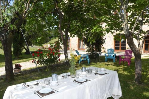 Kert, agriturismo montefiorentino in Frontino