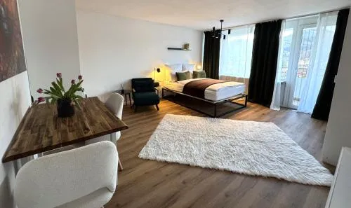 Design Apartment mit Blick auf Freiburg in Freiburg im Breisgau, Deutschland