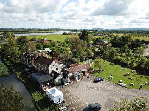 The Ship Inn - Self Catering Accommodation - Newent