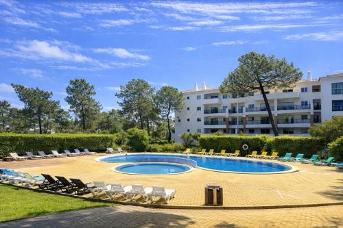 Sun - Shared Pool - 10 Guests - Albufeira, Albufeira