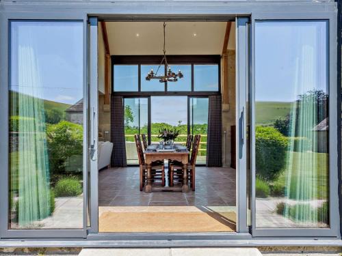 Iekārtas, 4 Bed in Shaftesbury oc-91456 in Komptona Ebasa