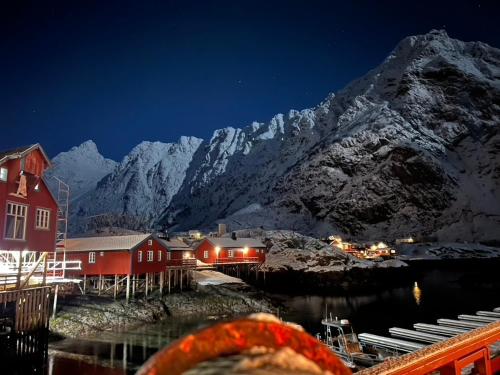 Lofoten Aurora Seafront Penthouse 罗弗敦极光海滨顶层豪华公寓 in Å (Nordland)
