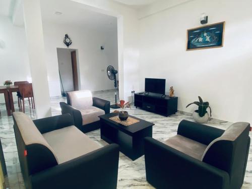 Anchorage Apartment in Galketigama