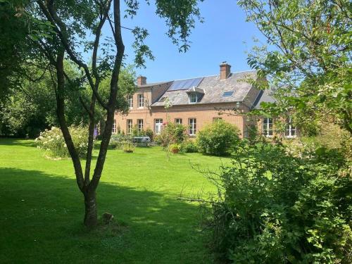 Authentique villa de campagne - Grande maison familiale avec jardin - Côte d'Albâtre (Authentique villa de campagne - Grande maison familiale avec jardin - Cote d'Albatre) in Bosville