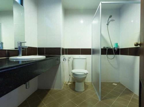Townhouse Hillview Suites Pattaya Formerly Chatkaew Suites – Pattaya, DC