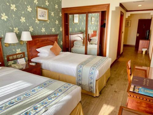 room detail thumbnail 0