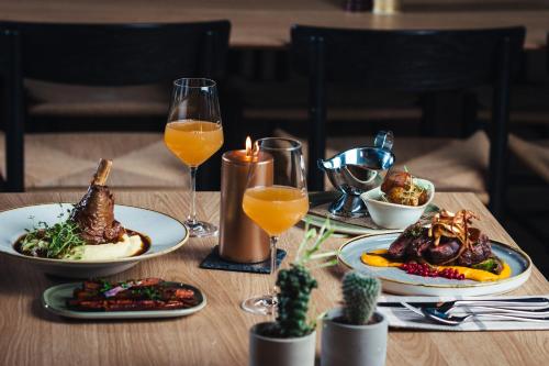 Ресторан, Maritim Fjordhotell in Флеккефьорд