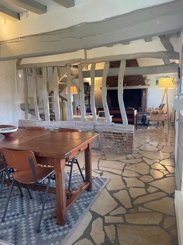 La Bergerie - Maison normande d'exception avec grand jardin - Proche mer in Canouville