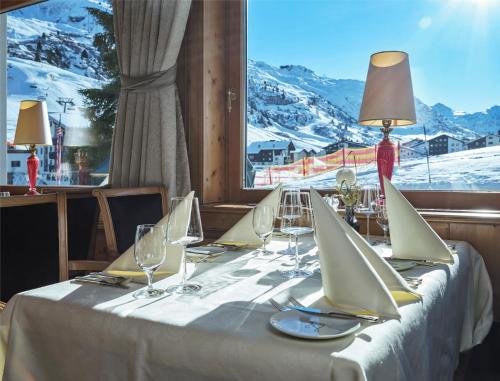 Hotel Zürserhof - Zürs