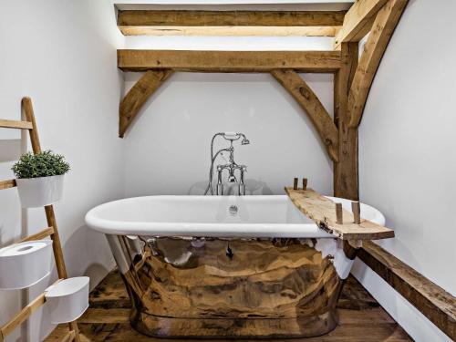 Bydown Lodge - Swimbridge Devon in Tawstock