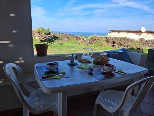 Elio&Mina - Dammusi e Appartamenti con vista mare, Pantelleria (foto 8)