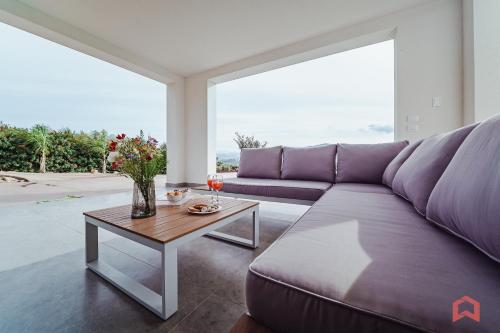 ทัศนียภาพ, Elegant Villa with Pool in Castellammare del Golfo in กาเซ ฟิออร์ดิลิโน