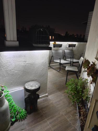 Small cozy room in a duplex in Bat Yam