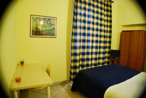 Albergo Teatro Albergo Teatro is conveniently located in the popular La Spezia City Centre area. Both business travelers and tourists can enjoy the propertys facilities and services. Service-minded staff will welco