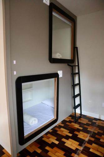 Nihon Cápsula Hotel – khách sạn tại Florianopolis