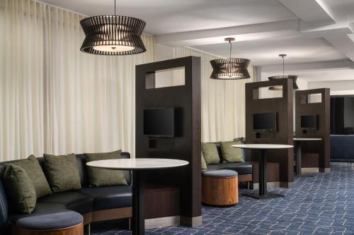 Courtyard Hartford Cromwell - image 32