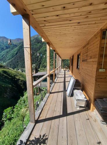 Balkons/terase, Dartlo Hotel in Omalo