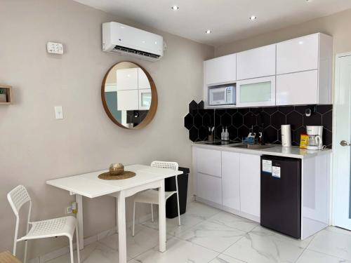 Salitre Studio - Shared Pool Access in Dorado