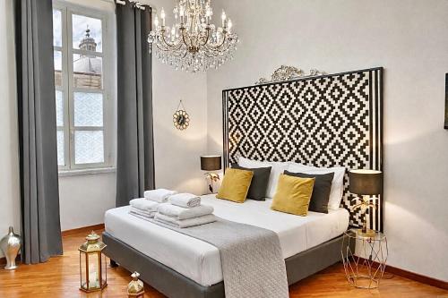 RealPartenope B&B 284, Naples