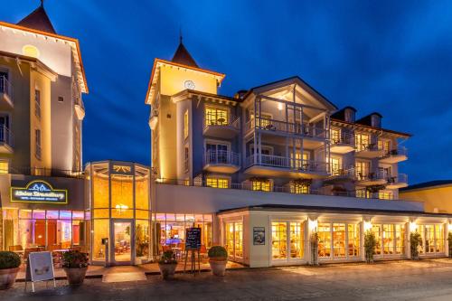 Hotel Kleine Strandburg - image 11