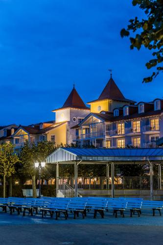 Hotel Kleine Strandburg - image 4