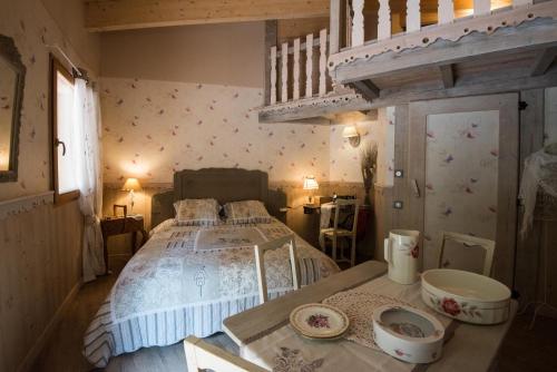 Atelier de la Couturière - Clairière aux cabanes - Bol d'air chambre d'hôte Wildenstein