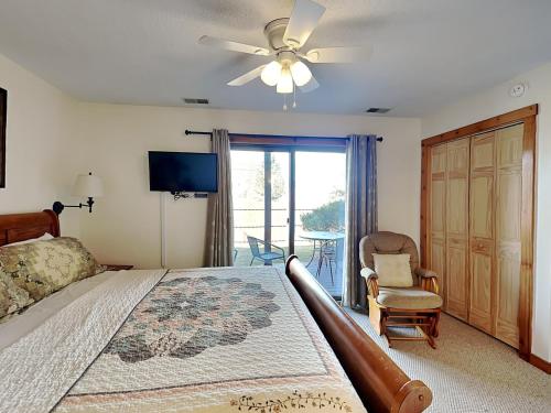 Sunplace 02 in McHenry, USA