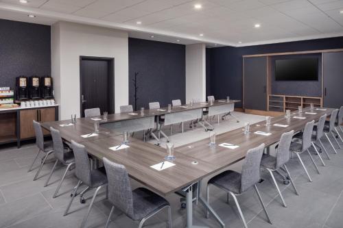 Hyatt House Royal Oak / Birmingham - main image