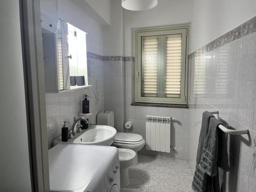 Appartamento a 5 minuti a piedi dal centro in 蒙塔爾巴諾埃利科納