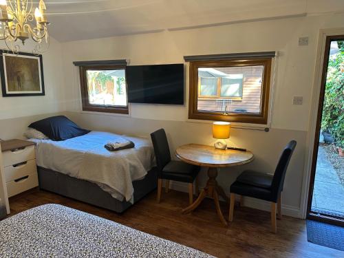Station Approach Solihull Cabin Stays, Solihull (Foto 4)