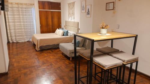Kalimera Loft con patio, único en Córdoba Capital