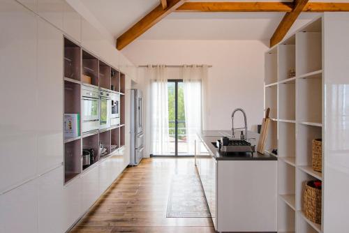 Magnifique T4 Penthouse Vue Mer in San Martino Di Lota