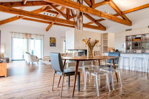 Magnifique T4 Penthouse Vue Mer in San Martino Di Lota