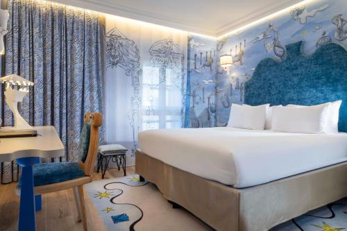 room detail thumbnail 1