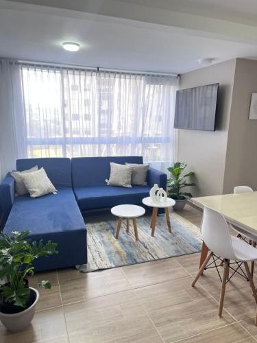 Hermoso apartamento junto al terminal y cable