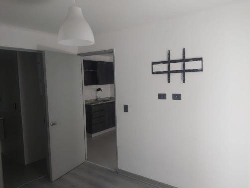 depto sin muebles 2 ambientes 1 pieza 1 baño trato directo