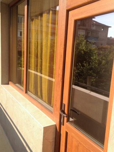 . Apartment Home Keranchevi