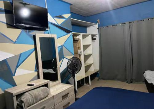 Habitacion por aeropuerto de GDL in Las Pintas