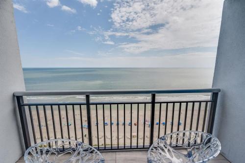 High Floor,Direct Oceanfront,Heated Pool,Boardwalk in Myrtle Beach, USA