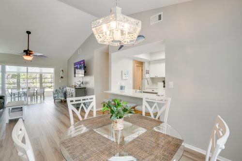 Beach Days & Poolside Fun! Englewood Home w/ Yard in Placida
