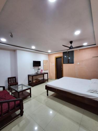 Hotel New Castle – Guwahati, TX