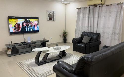 Artem Apartments - Apartment 1 – khách sạn tại Kitwe