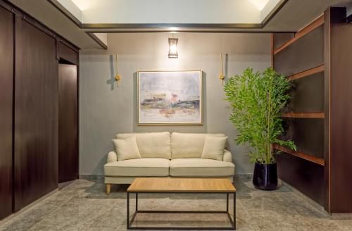 VESTA - Luxury APT - 2BR - New Cairo (III) - image 7