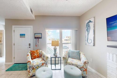 169-F - Madeira Beach Yacht Club - image 3