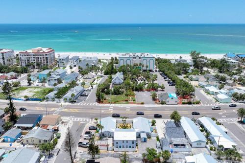 1 - Silver Sands - Bayside - image 3