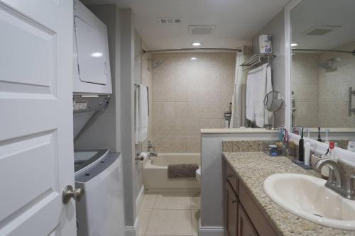247-E - Madeira Beach Yacht Club - Coquina on Rex - image 5