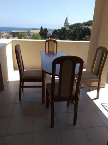 Apartments and Rooms Rakic - Location saisonnière - Mali Lošinj
