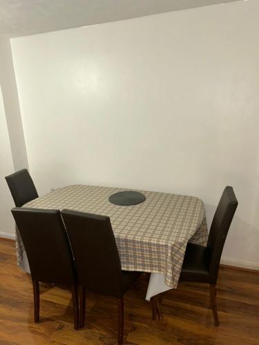 Ivydale Guest House in Leicester