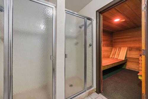 Old Town Condo Near CSU with Pool, Sauna, Gym and Bikes in East Dale