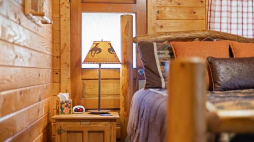 Wild Bill's Cabin with Hot Tub by AAA Red Lodge Rentals - image 14